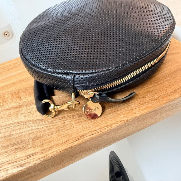 Clare V Circle Clutch - Black
Perf Original: $285 - Picture 6 of 10